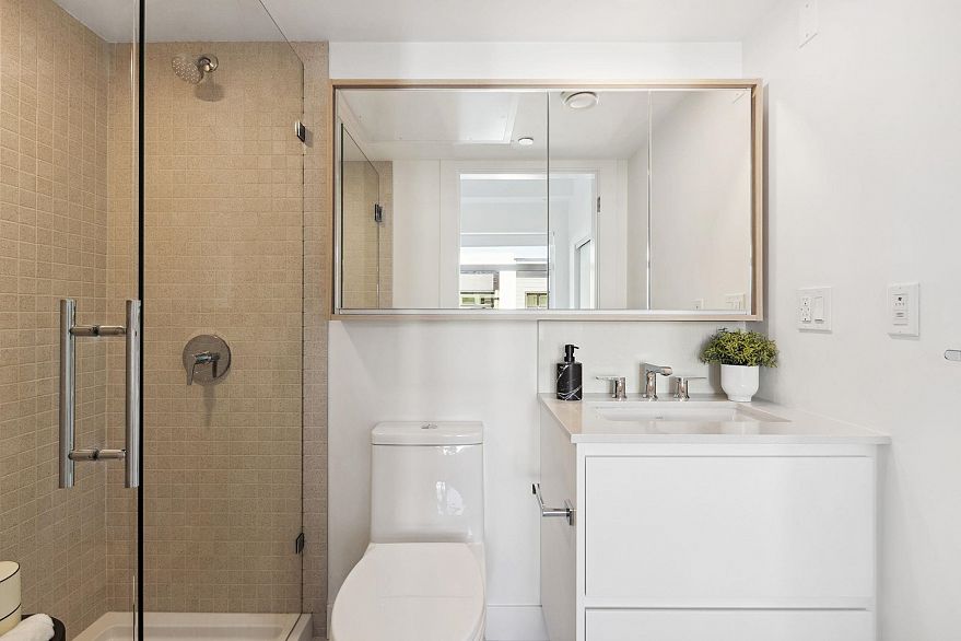 222 1010 W 47th Avenue