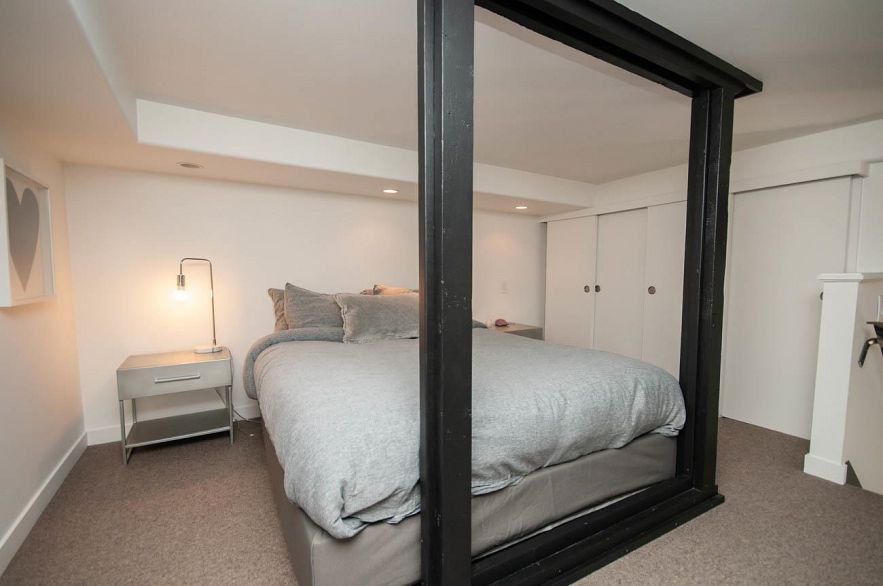 Coach House 563 UNION STREET, Vancouver BC V6A 2B7