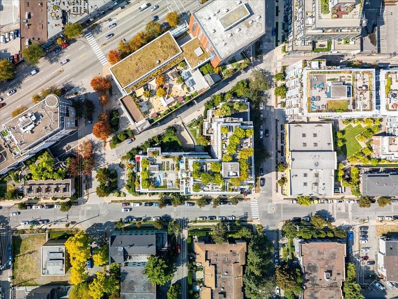 601 2321 Scotia Street