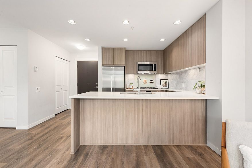 314 3289 Riverwalk Avenue