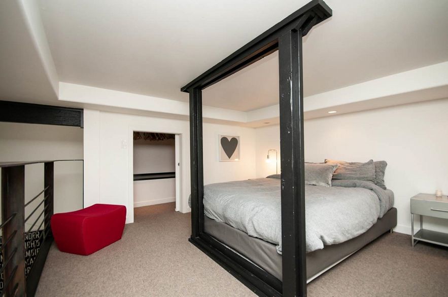 Coach House 563 UNION STREET, Vancouver BC V6A 2B7