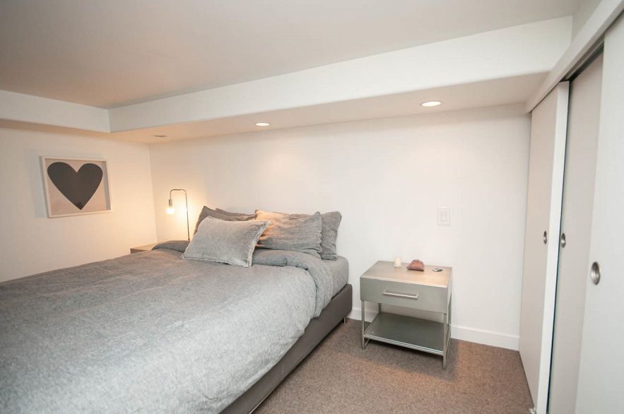 Coach House 563 UNION STREET, Vancouver BC V6A 2B7