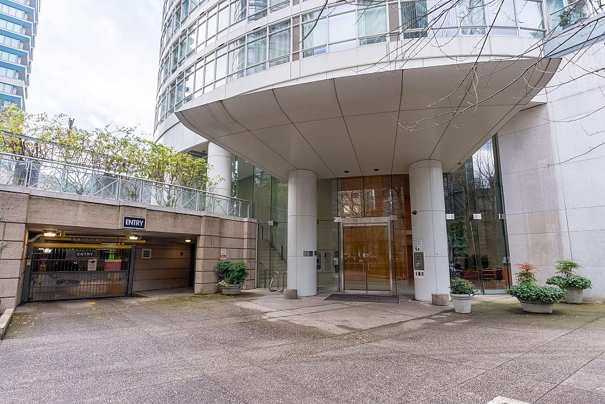 1004 1288 Alberni Street