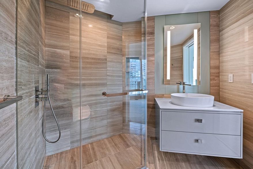 2705 1151 W Georgia Street