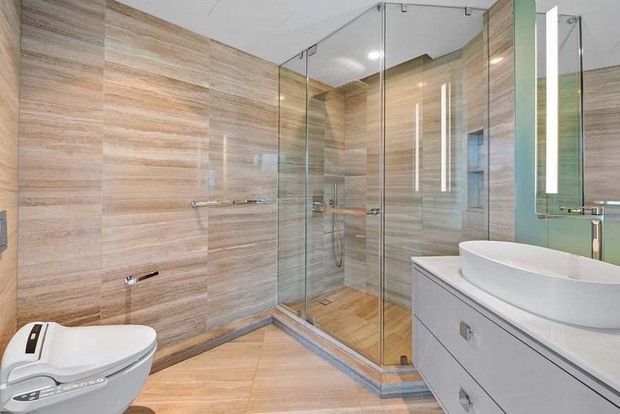 2705 1151 W Georgia Street