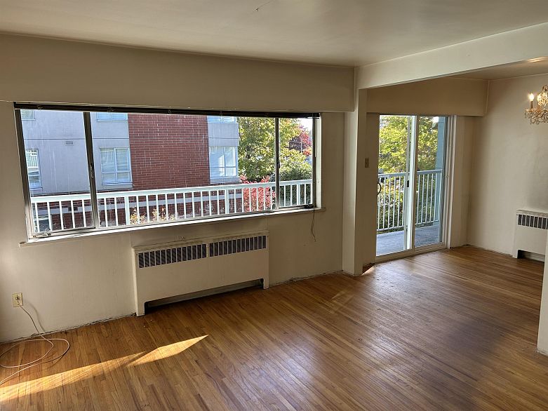 203 2146 W 43rd Avenue