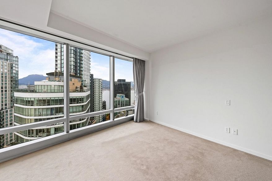 2705 1151 W Georgia Street