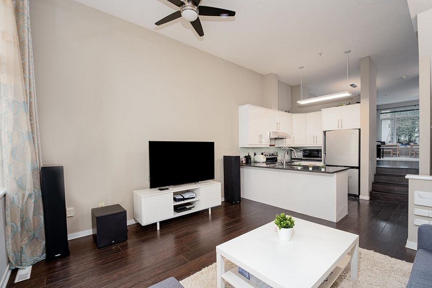 1 3586 Rainier Place