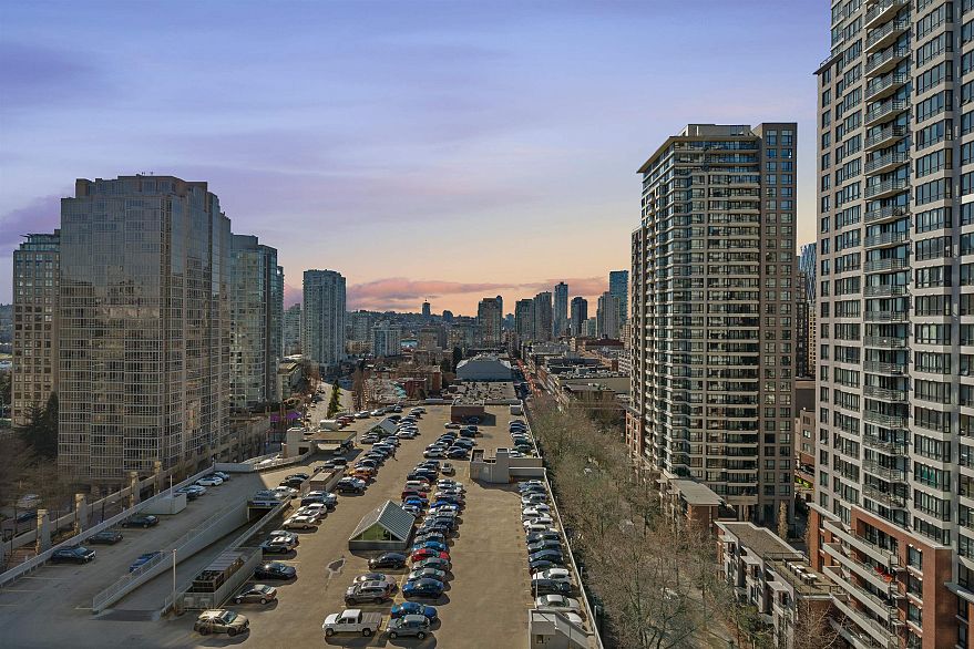 1201 888 Hamilton Street