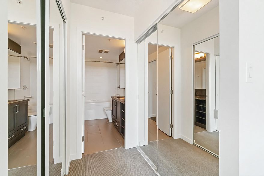 715 5598 ORMIDALE STREET, Vancouver BC V5R 0E5