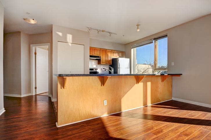 305 1688 CYPRESS STREET, Vancouver BC V6J 5J1