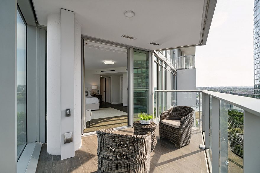 1701 499 Pacific Street