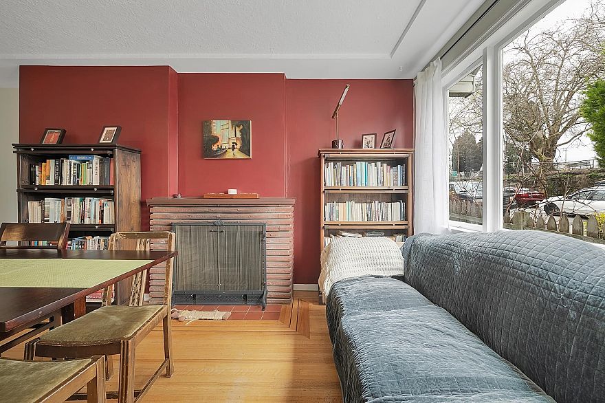 2205 2215 Pandora Street