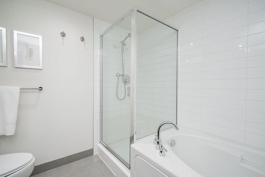 106 980 Cooperage Way