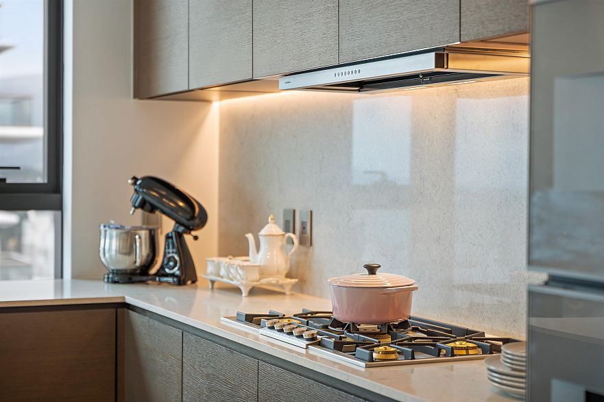 2901 1408 Robson Street