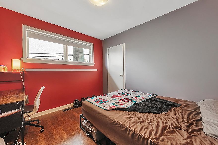 2205 2215 Pandora Street