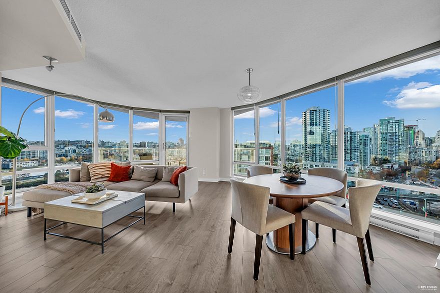 1906 918 Cooperage Way