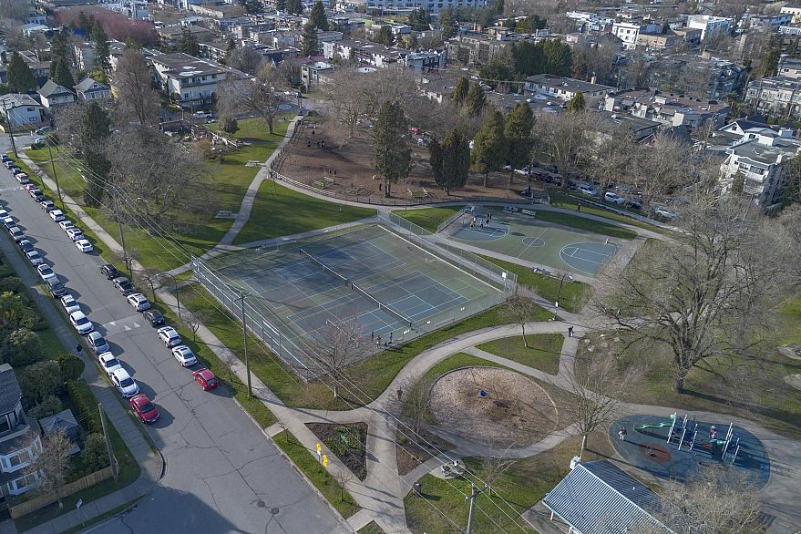 2205 2215 Pandora Street