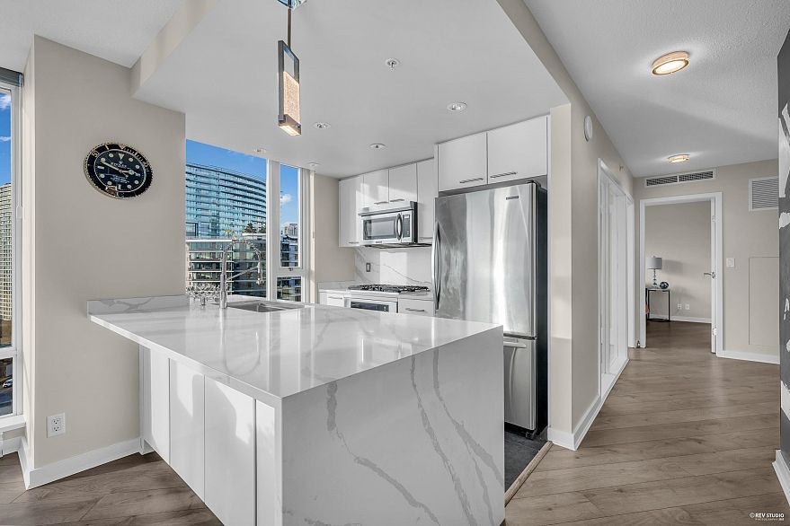 1906 918 Cooperage Way