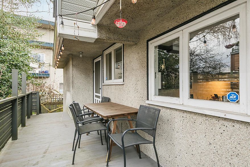 2205 2215 Pandora Street