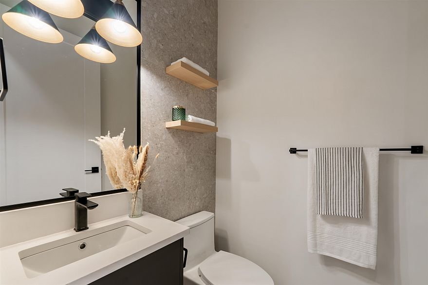 1 1259 Renfrew Street