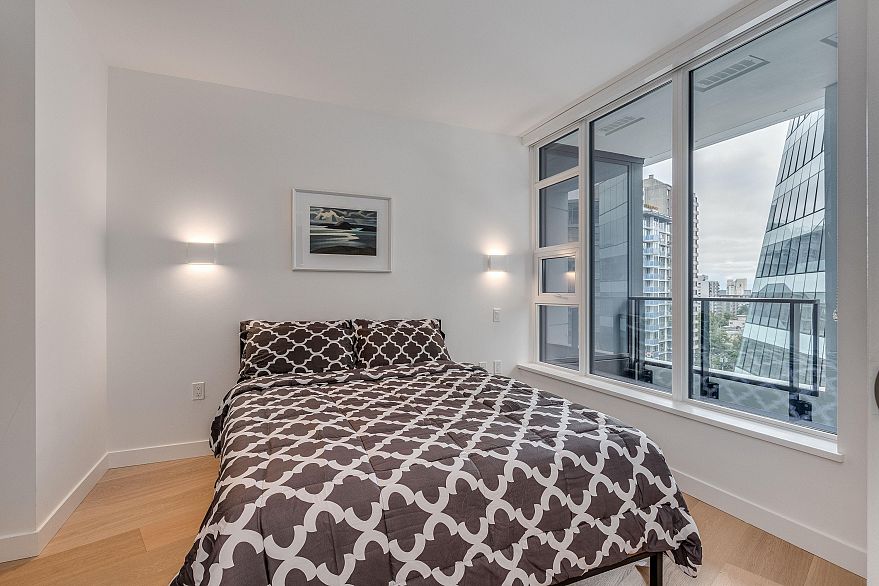 1002 1289 HORNBY STREET, Vancouver BC V6Z 1W4