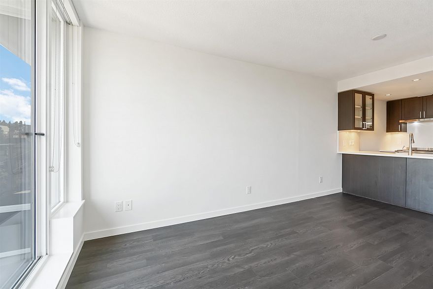 715 5598 ORMIDALE STREET, Vancouver BC V5R 0E5