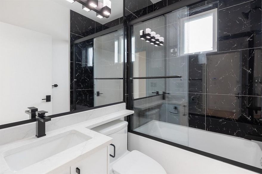 2 6964 Inverness Street