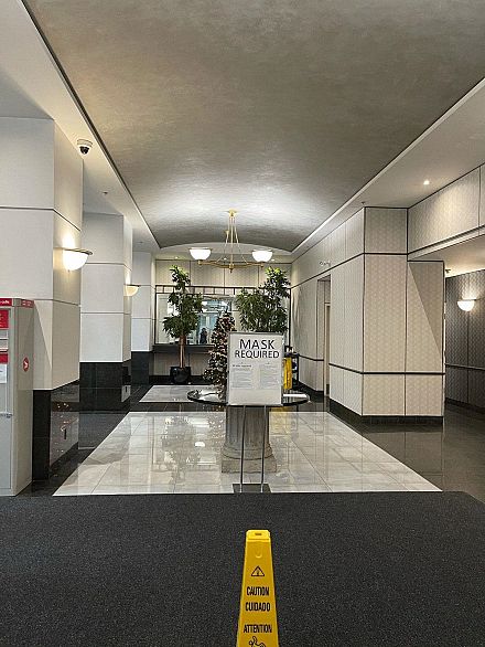 504 438 Seymour St Street