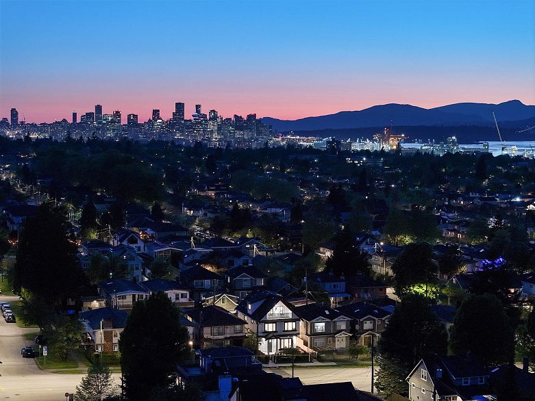 1 1259 Renfrew Street