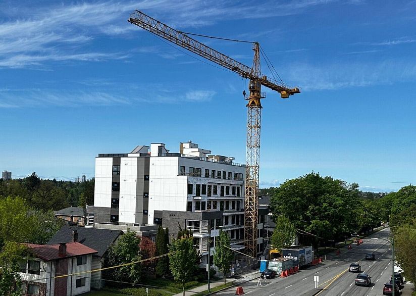 504 2268 E Broadway Street