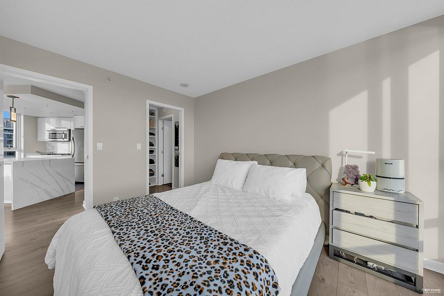 1906 918 Cooperage Way