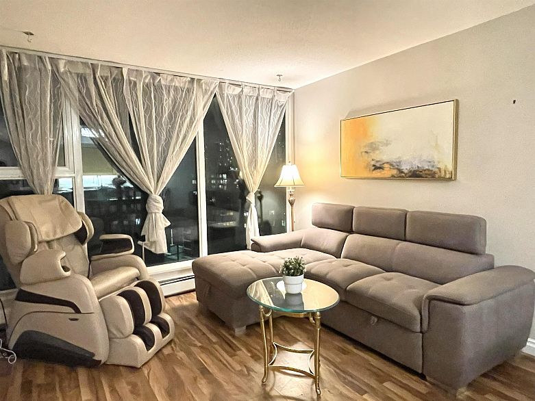 1007 1008 Cambie Street