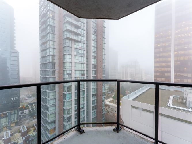 1505 811 Helmcken Street