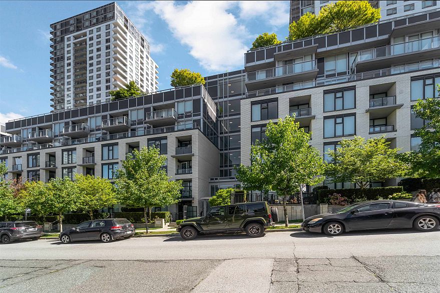 715 5598 ORMIDALE STREET, Vancouver BC V5R 0E5