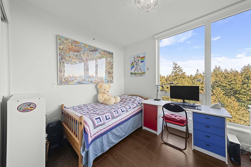 1905 5629 Birney Avenue