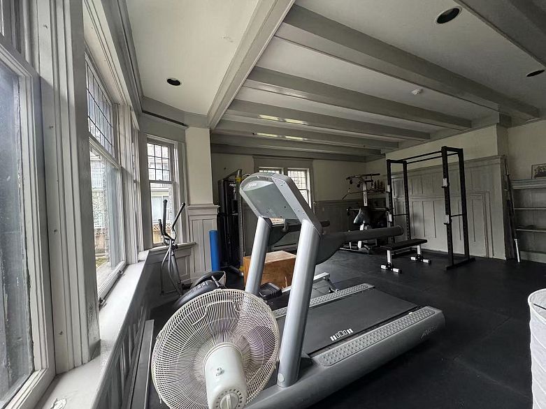 8410 Keystone Street