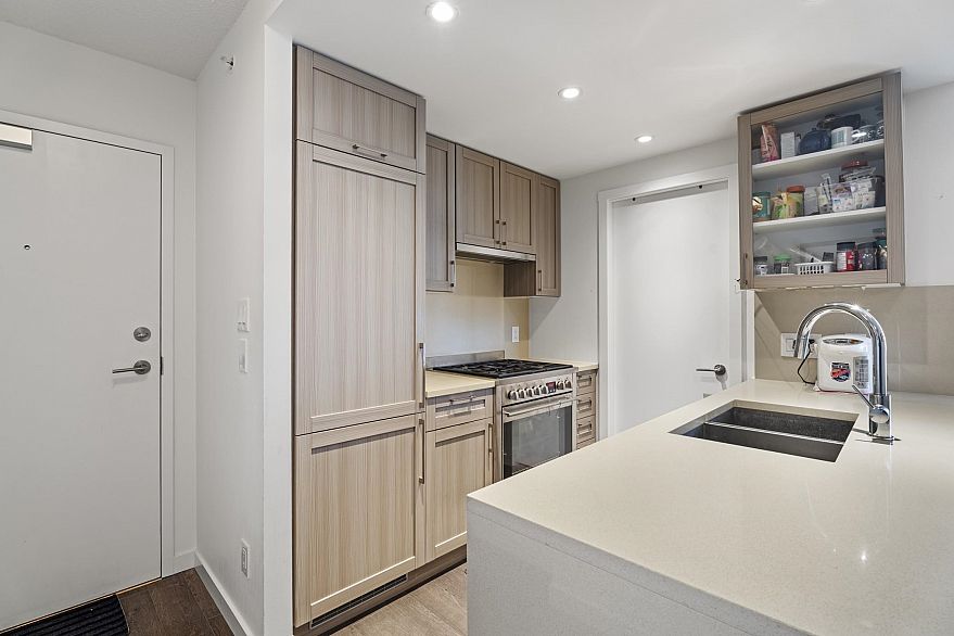 1602 5515 Boundary Road