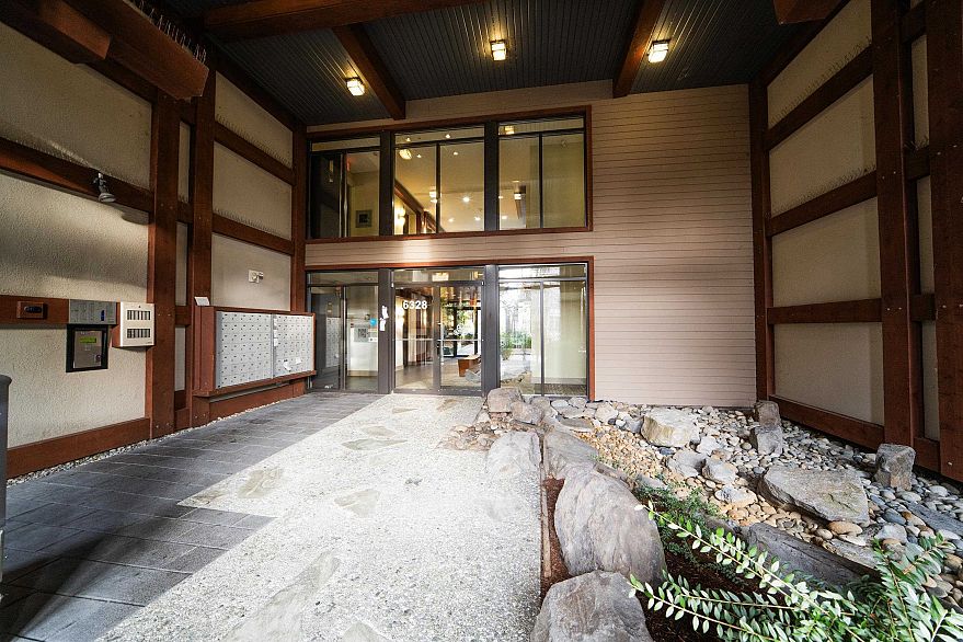 300 6328 Larkin Drive