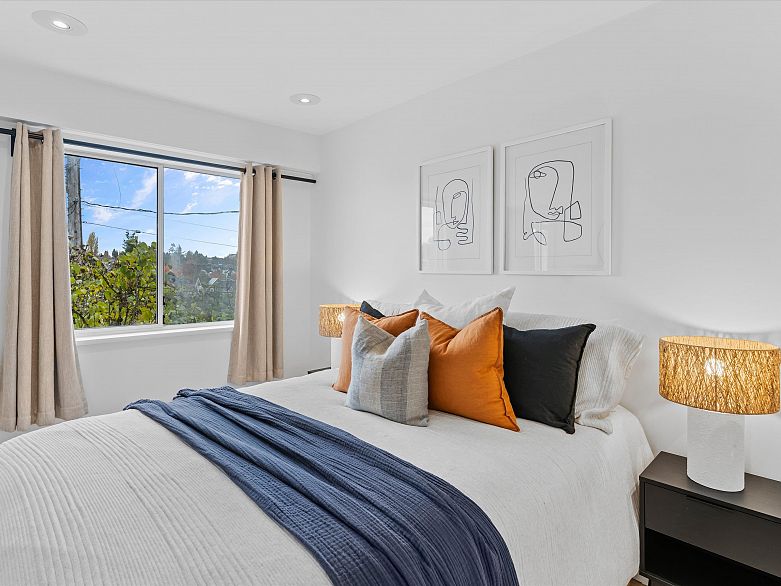 201 4315 Fraser Street