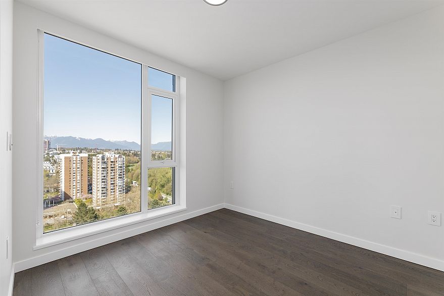 1706 7418 Paulson Street