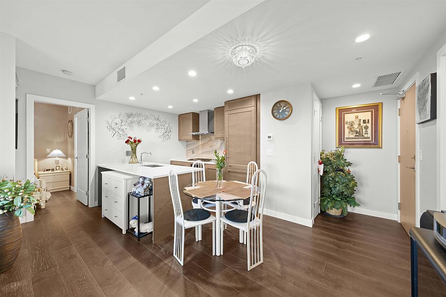 1905 5629 Birney Avenue