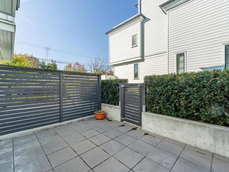 7837 Manitoba Street