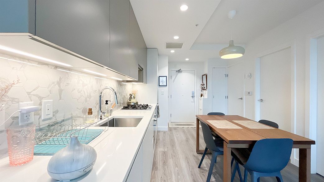 210 8181 Chester Street