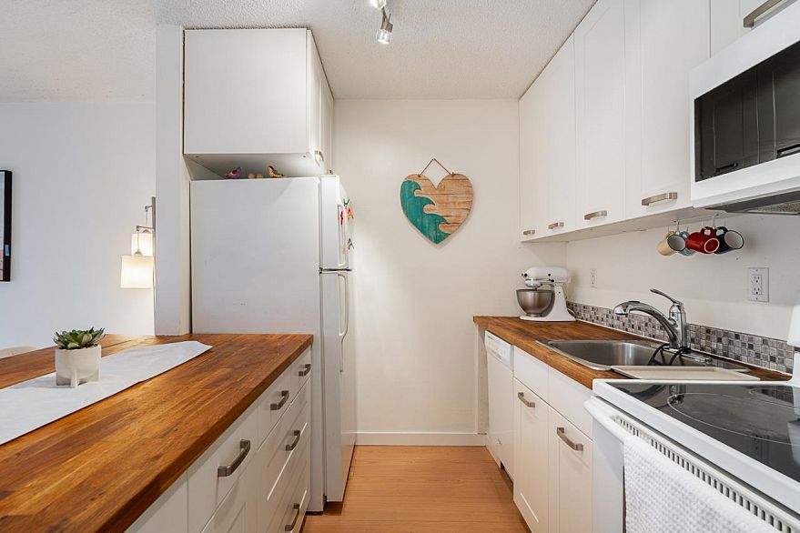 101 550 E 7th Avenue