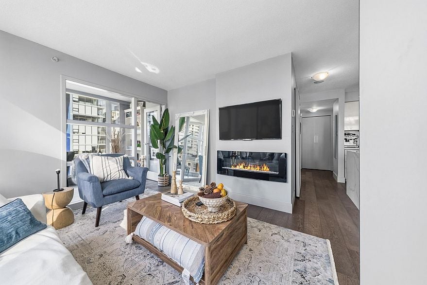 906 1438 Richards Street