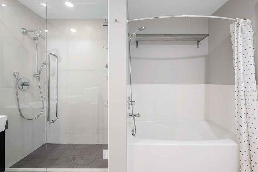 305 535 Smithe Street