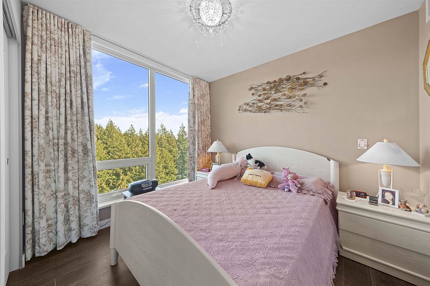 1905 5629 Birney Avenue