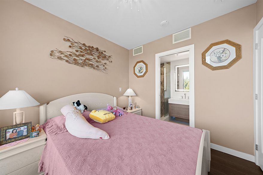 1905 5629 Birney Avenue