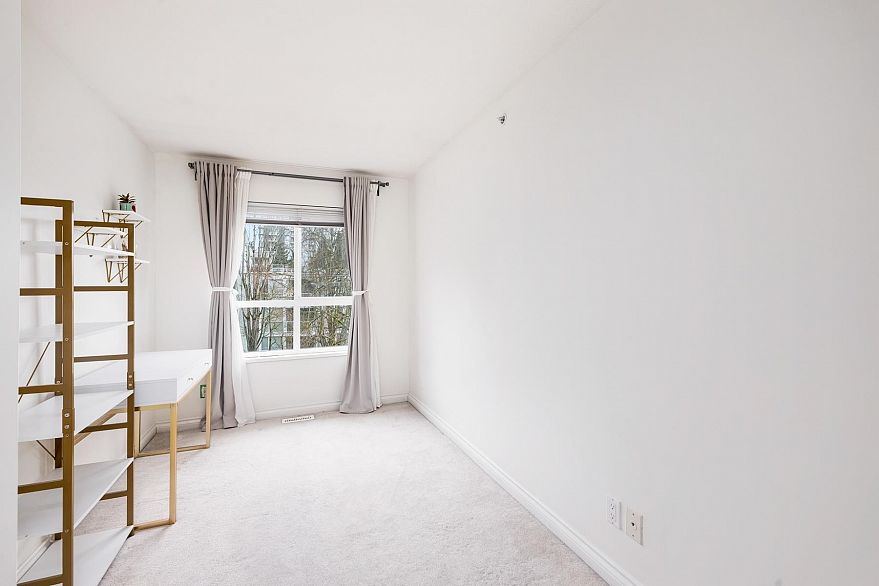 8431 JELLICOE STREET, Vancouver BC V5S 2J4